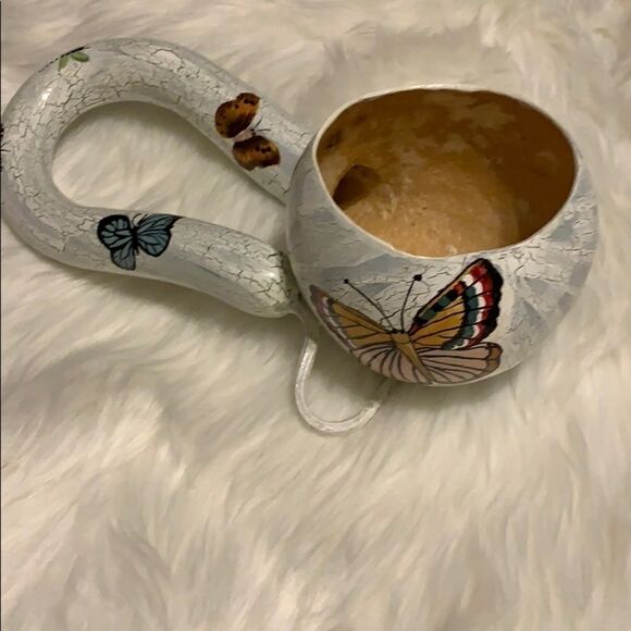 Handpainted gourd   - Picture 1 of 7